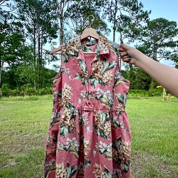 Reyn Spooner Beach Dress - Picture 1 of 3